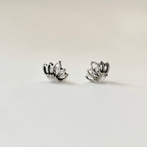 Little crown/tiara earrings